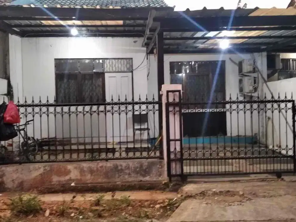 Dijual Rumah di komplek BSD City 
Nusaloka sektor 14.6