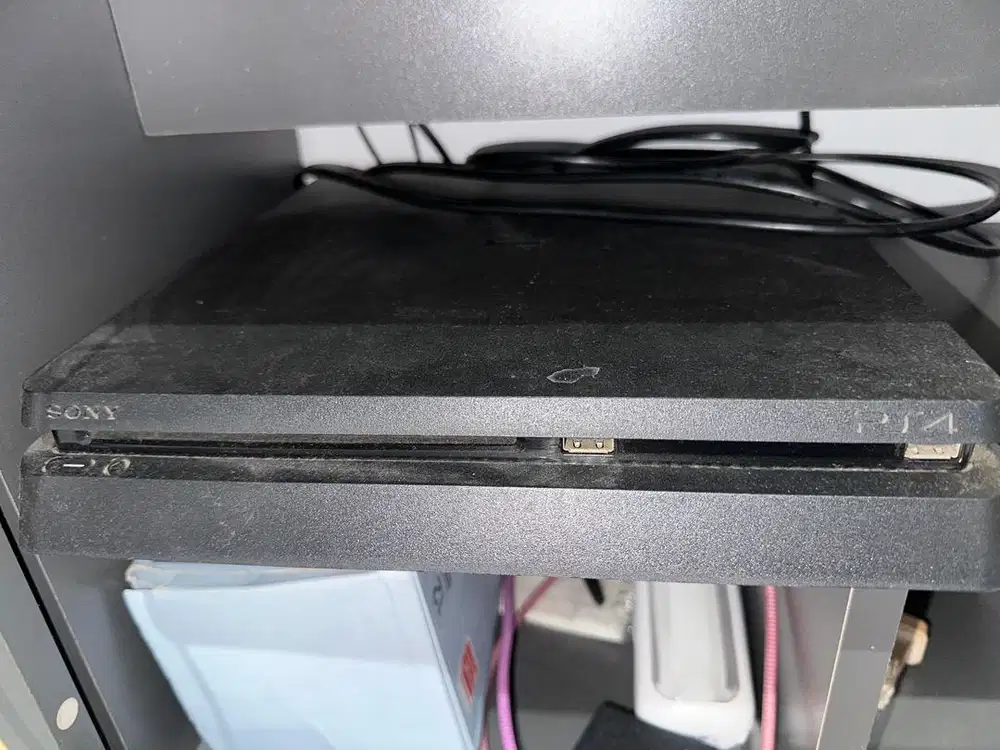 Ps4 slim 1 tb free kaset 3