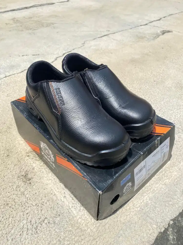 SAFETY SHOES KING’S