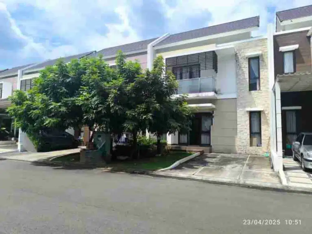 Rumah Burgundy Summarecon Bekasi