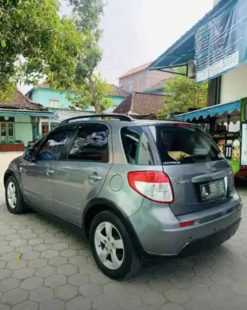 SX4 X-OVER MANUAL 2011