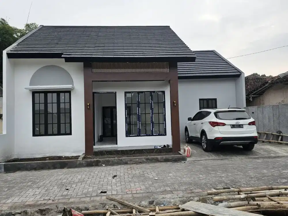 ARSHAKA TOWNHOUSE lokasi sangat strategis  bank BCA,BRI,BTPN, polres sleman, RSUD sleman