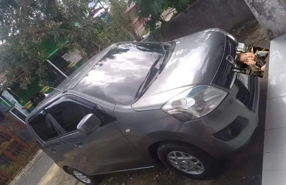 Dijual Mobel pakayan pribadi tangan pertama surat lengkap  hidup