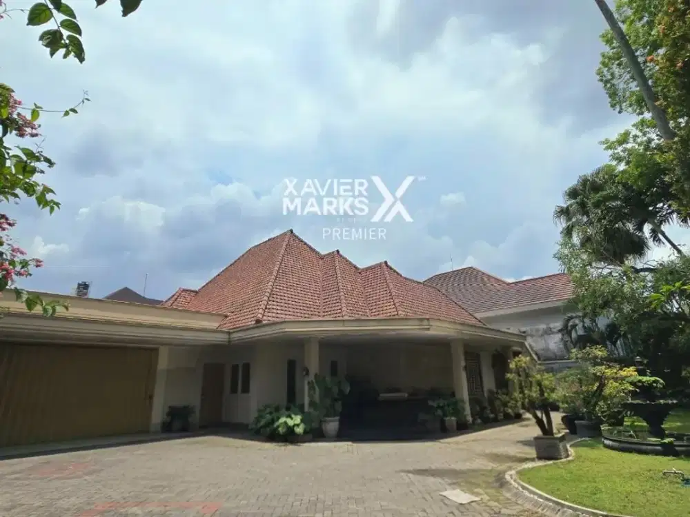 Rumah Klasik Luas Mewah Terawat di Retawu Klojen Malang