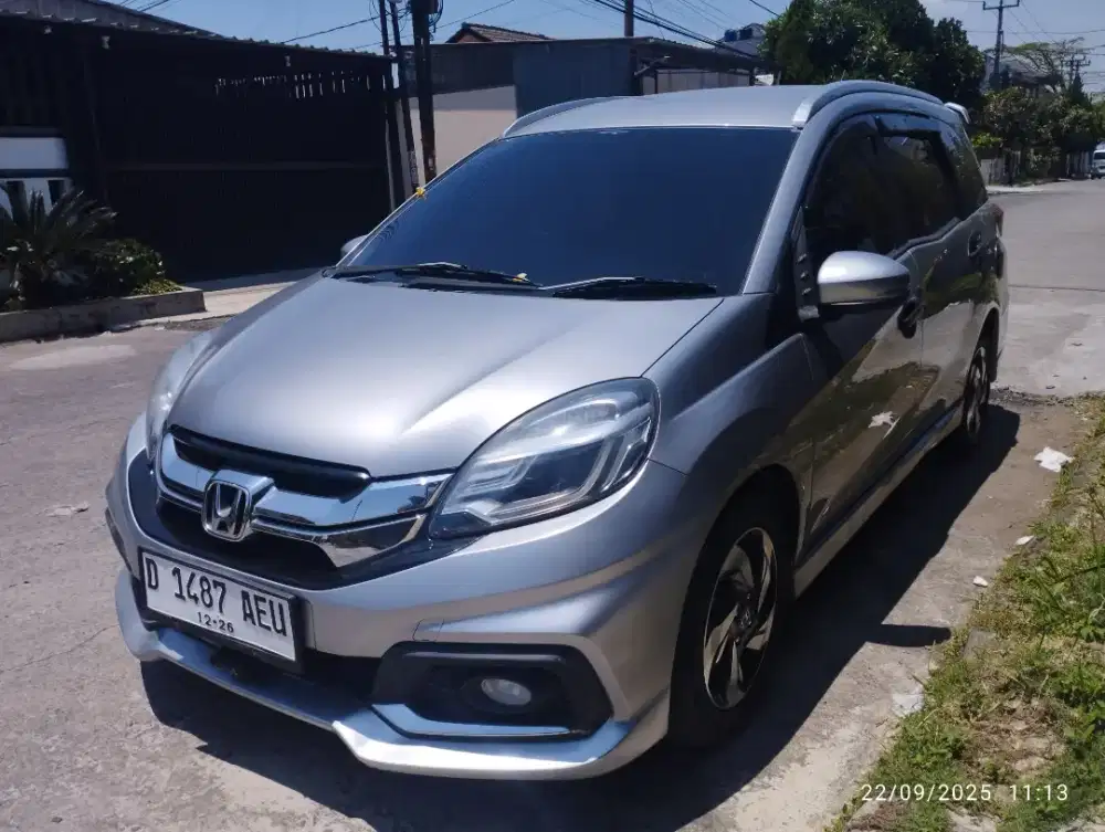 Mulus Honda Mobilio RS CVT