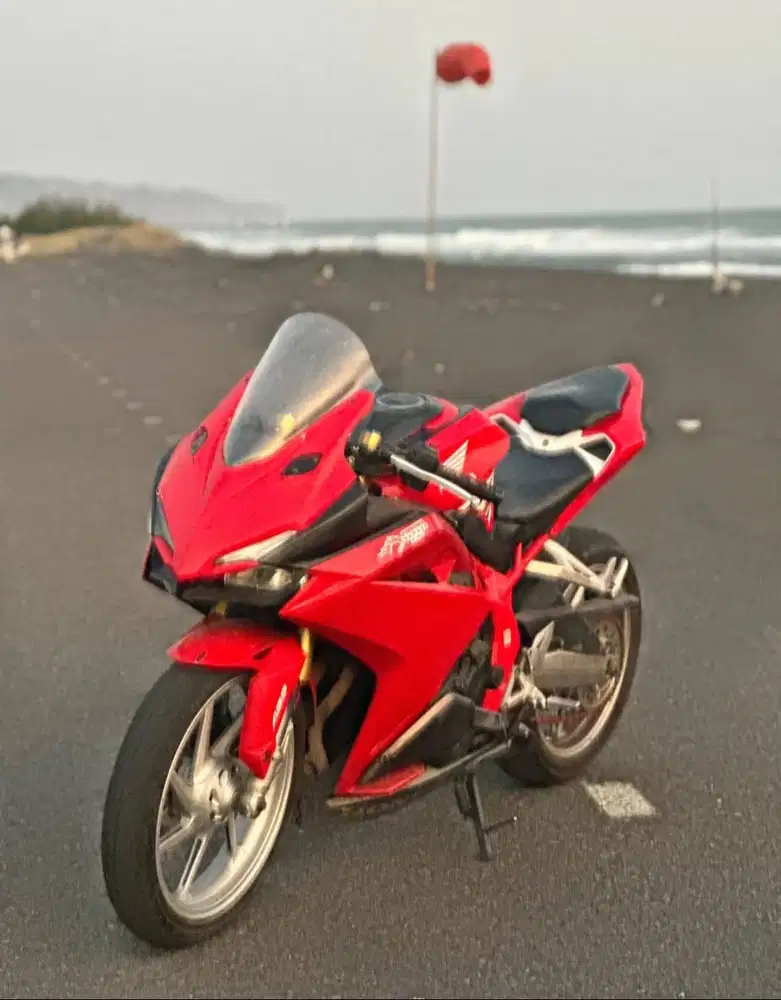 Dijual Honda CBR 250CC Plat AB Kota Jogja