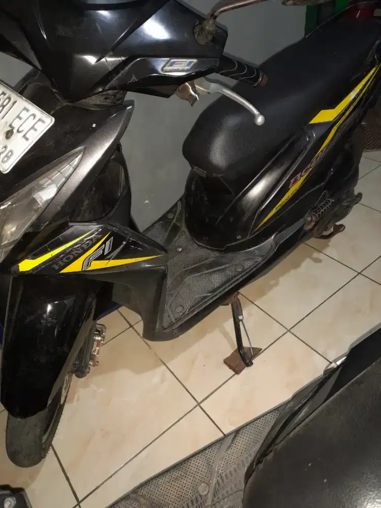 honda beat Fi 2013 orsinil lengkap B depok, mesin Ok