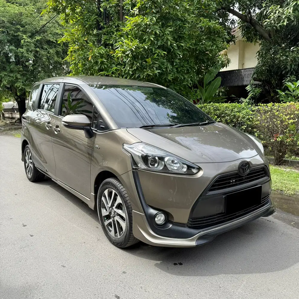 (DP16JT) TOYOTA SIENTA 1.5 V Manual 2017