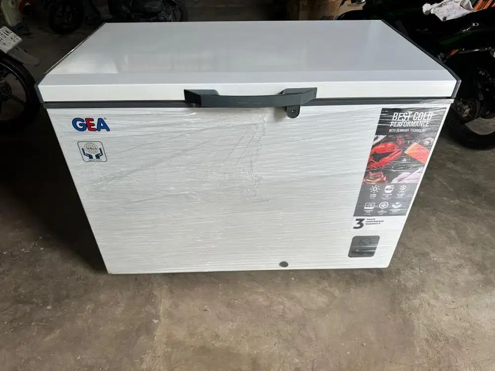 Jual Freezer GEA 300 Liter