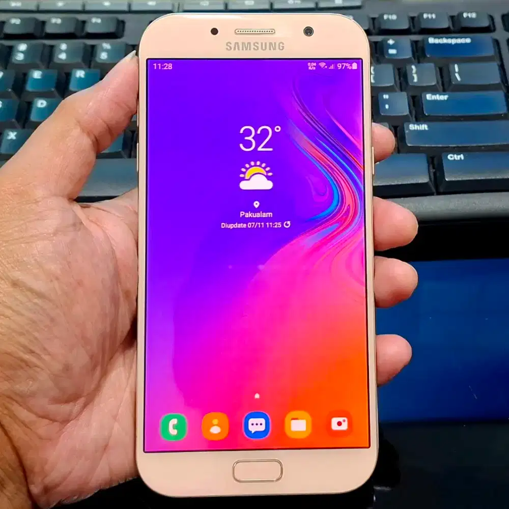Samsung Galaxy A7 2017 (SM-A720F) - 3/32 GB - 4G LTE - NFC
