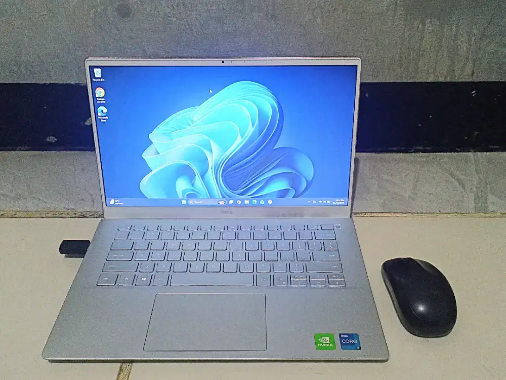 Laptop Dell i5 gen 11 Dual vga Nvme 512