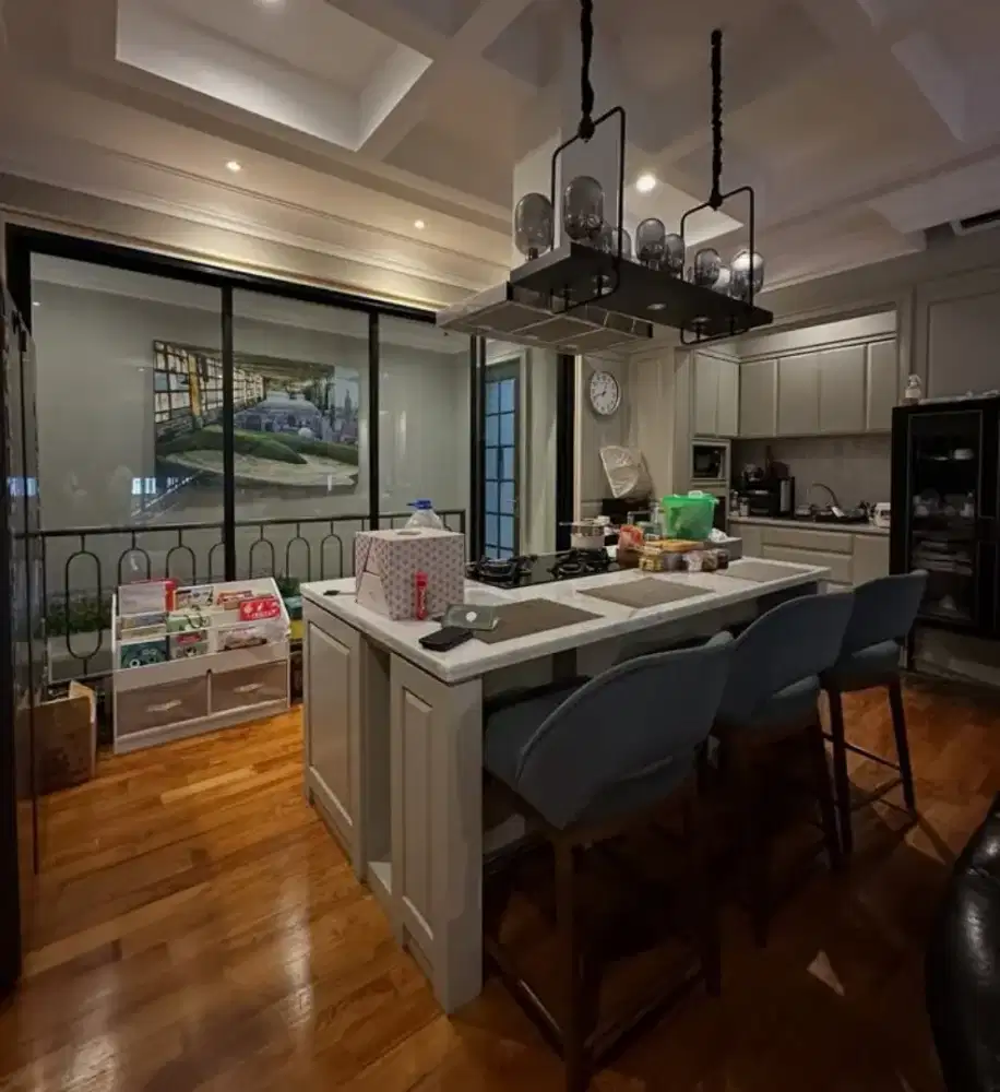 Dibutuhkan Baby Sitter / ART