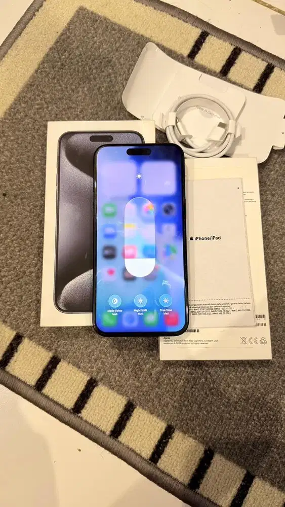 Dijual Iphone 15 Promax 1TB Blue Resmi Ibox Lengkap
