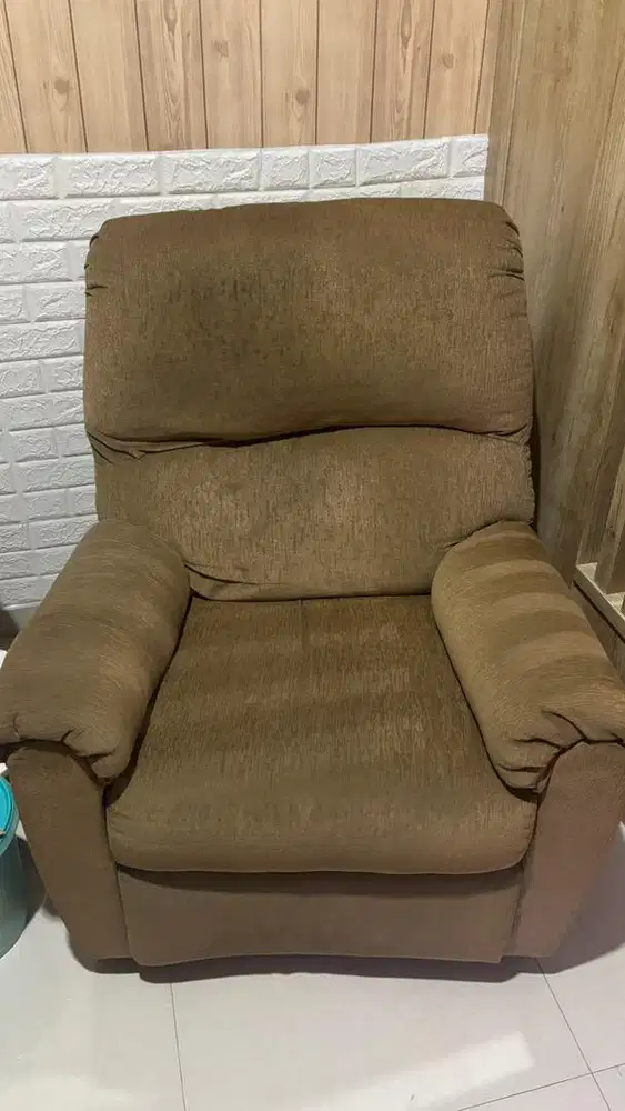 Sofa Recliner Chair - Merek Ashley Informa (Nego)