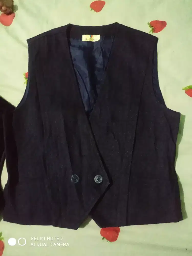 Vest katun crop wanita