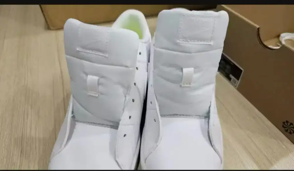 Nike court royale 2 nn