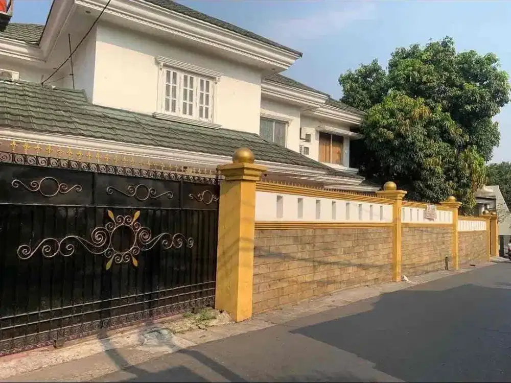 Rumah Mewah di Bangka Kemang Jakarta Selatan