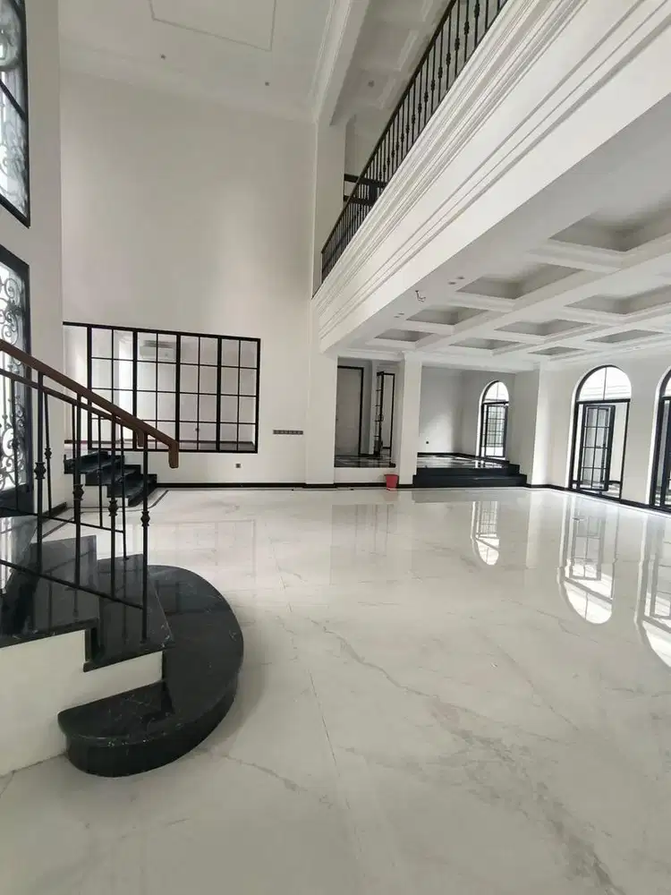 BARU GRES! DIJUAL RUMAH GRAHA FAMILI / FAMILY AMERICAN CLASSIC MODERN