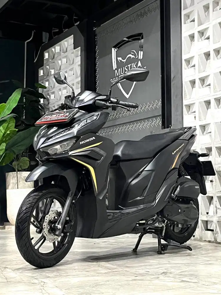 Istimewa‼️Vario 125 CBS ISS 2023. Odo 12rb. DANNY Mustika Motor Sulfat