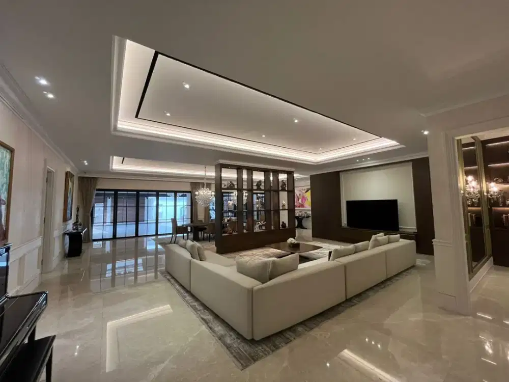 Rumah mewah baru renovasi Jalan Besuki Menteng 924m 1 1/4 lantai