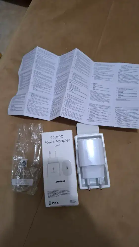 Charger adapter SAMSUNG original 25 putih / baru