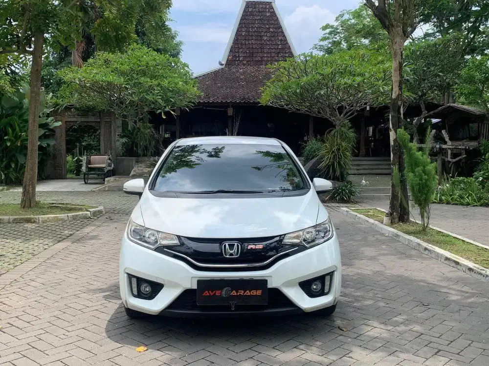 Honda Jazz RS Matic 2014 Putih Odometer 50 rb