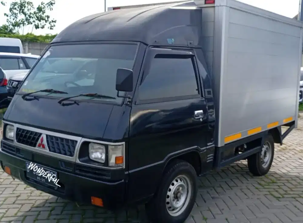 Mitsubishi L300 Box Alum Black Bio Solar Ors Traga Diesel ban bagus