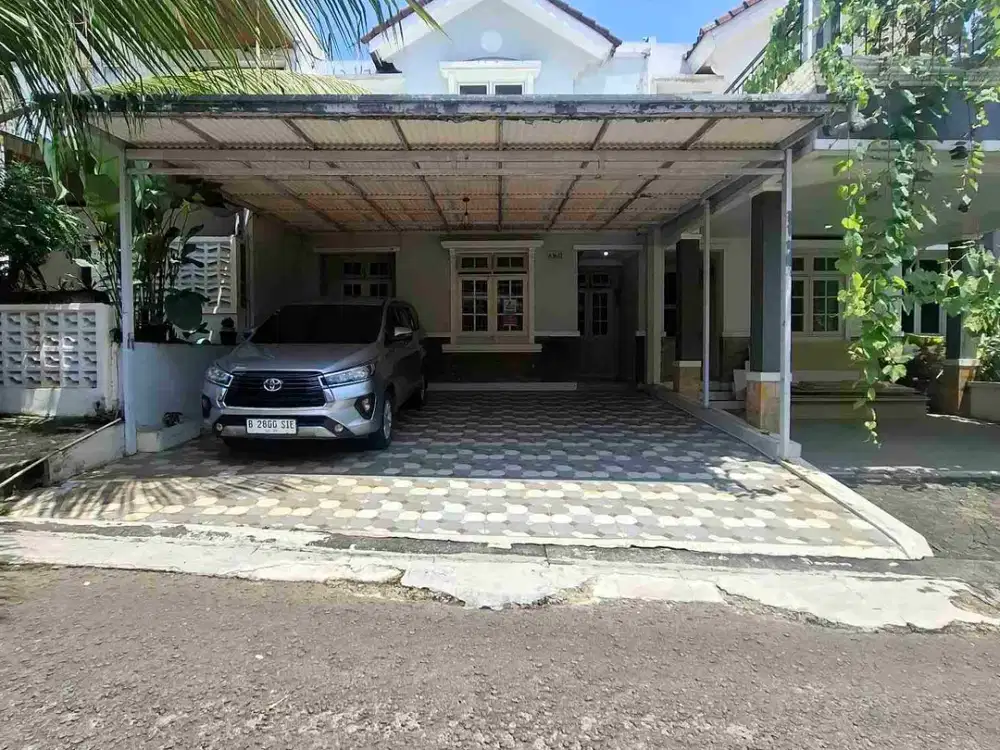 DISEWAKAN RUMAH Di LEGENDA WISATA CIBUBUR