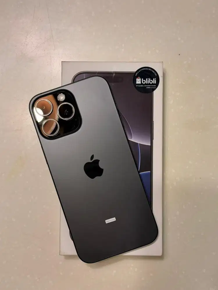 IPHONE 16 PRO MAX 256 GB BLACK TITANIUM EX BLIBLI RESMI