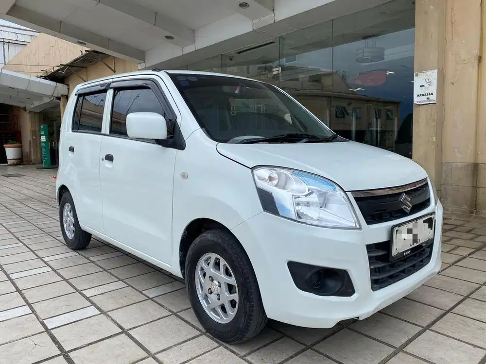 Karimun wagon gl 2019 dari baru warna putih