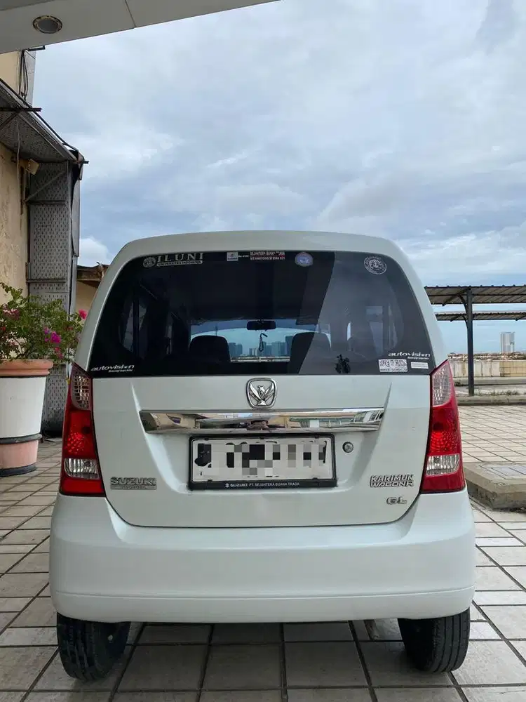 Karimun wagon gl 2019 dari baru warna putih