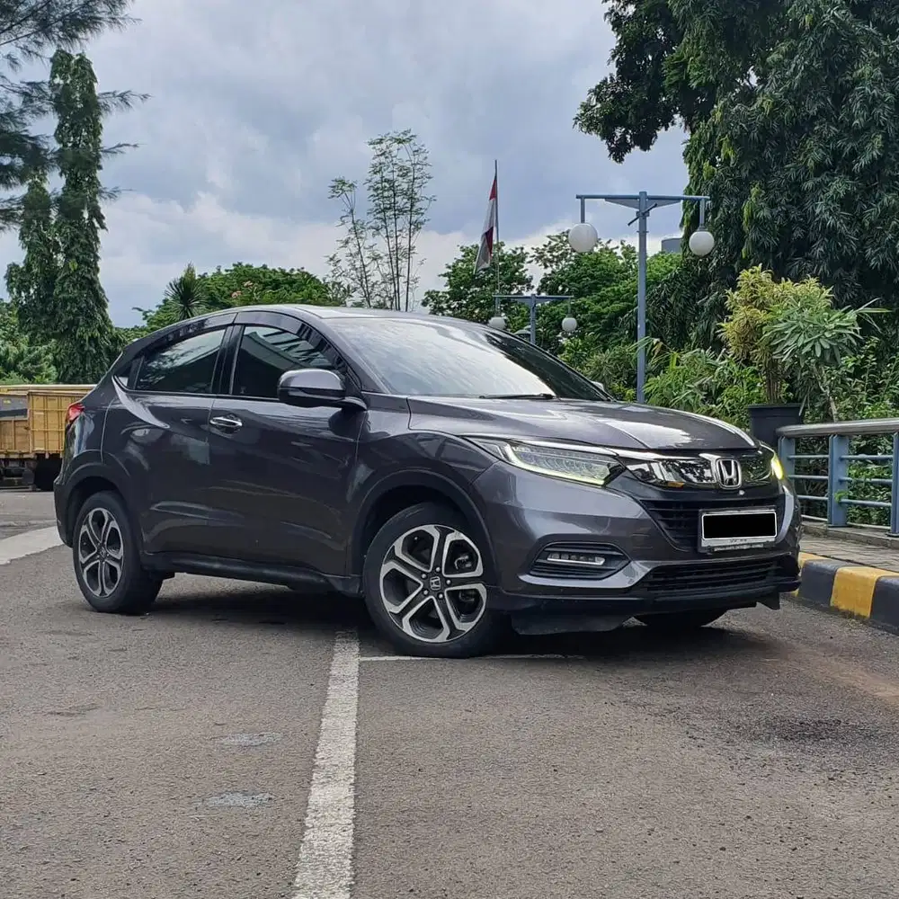 [ TDP 5 JUTA ] HRV SE AT 2020 LOW KM TANGAN PERTAMA DARI BARU