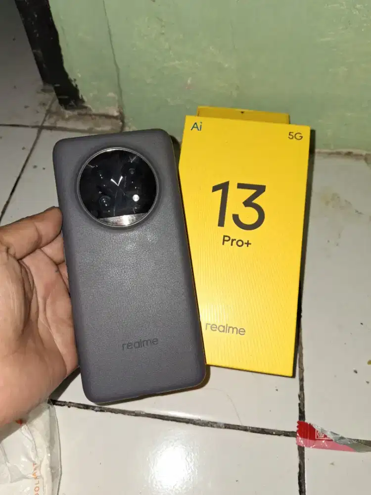 Realme 13pro + ram 12/512 gb
