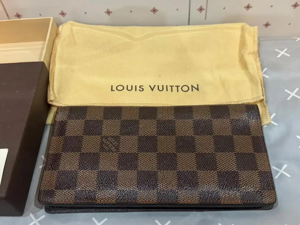 Loius Vuitton Long Wallet