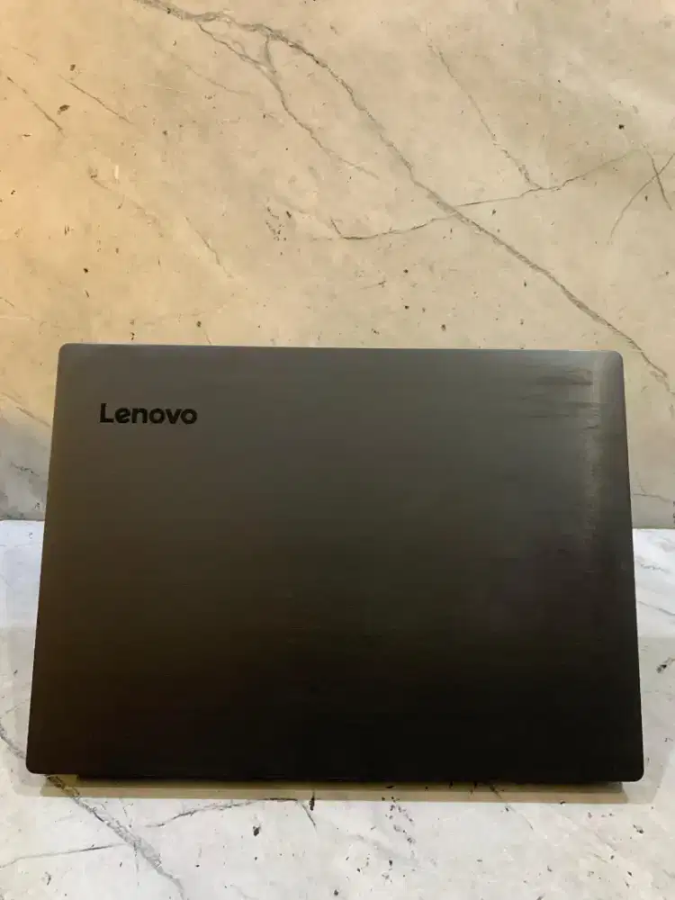 LAPTOP LENOVO V330 AMD RYZEN 5 RAM 8GB SSD 256 NO MINUS FULLSETT