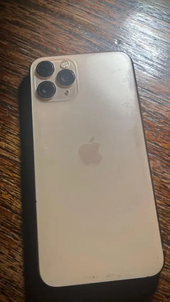 Iphone 11 pro gold