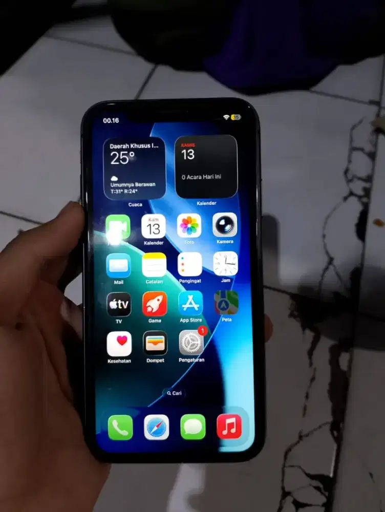 iPhone 11 64gb inter