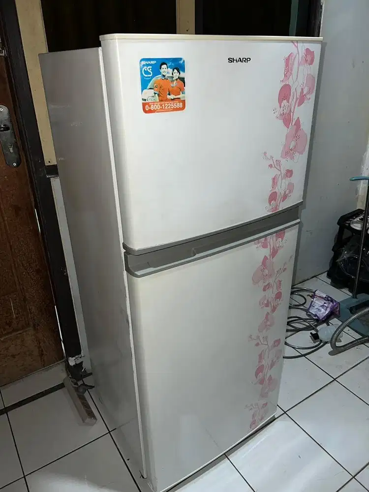 Kulkas 2 pintu Sharp