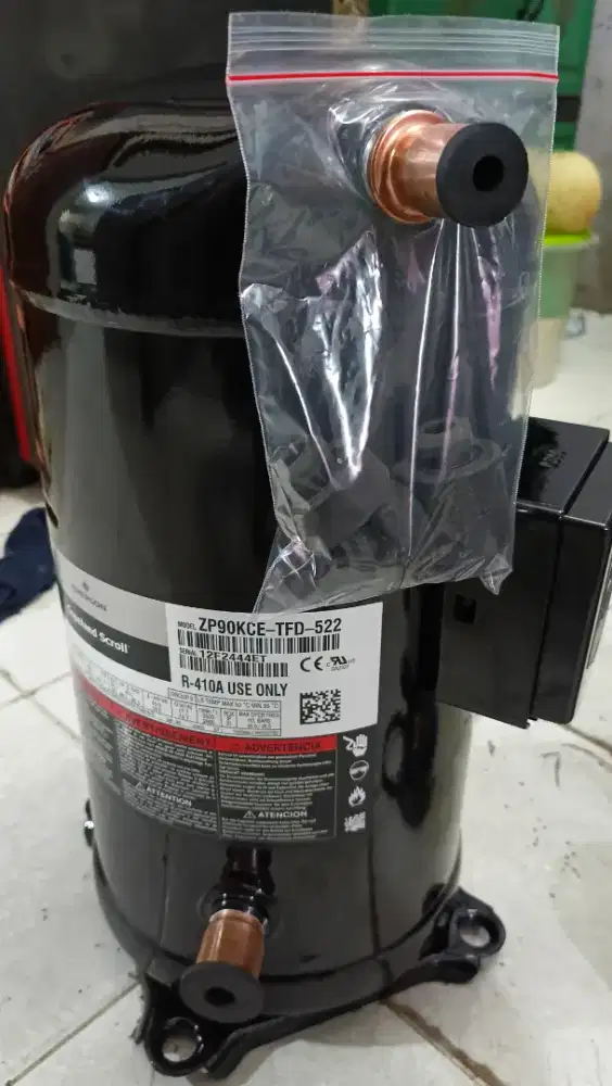 KOMPRESOR AC SPLIT COPELAND SCROL ZP90KCE-TFD-522(7,5PK R410 3PHASEE)
