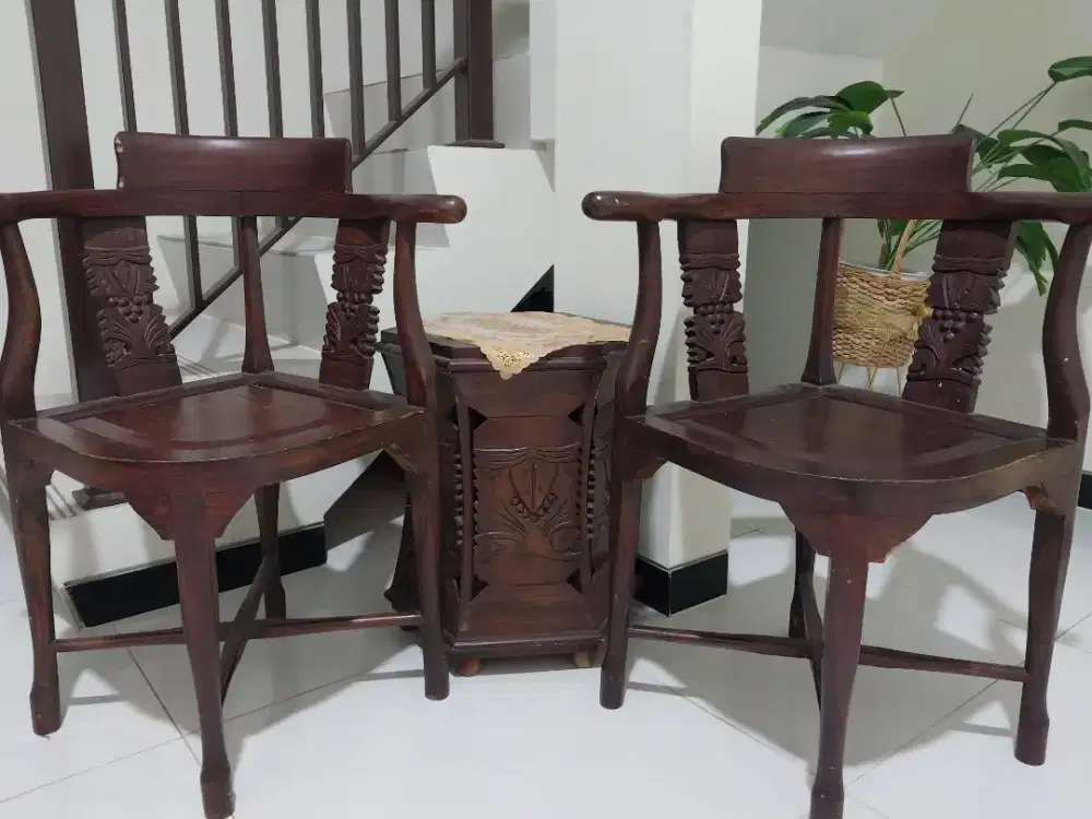 Kursi meja anggur kayu jati