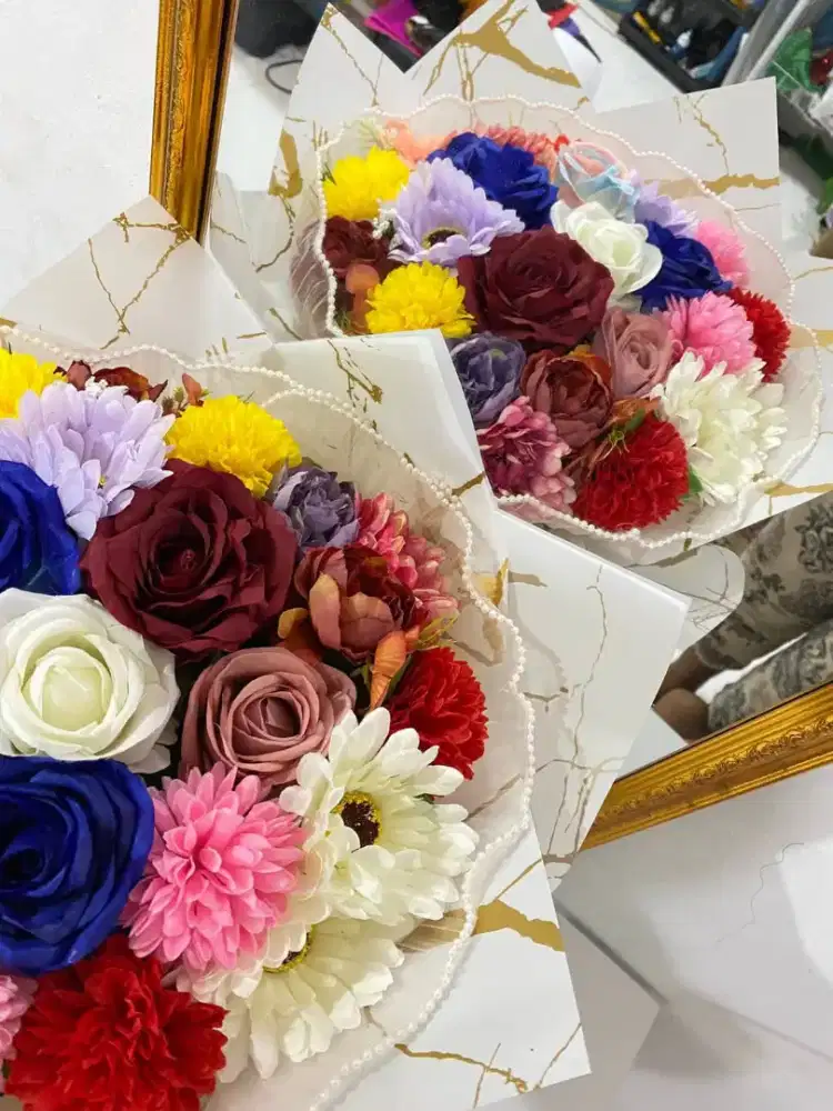 BUCKET ARTIFICIAL & FRESH FLOWER | UANG | SNACK | DLL