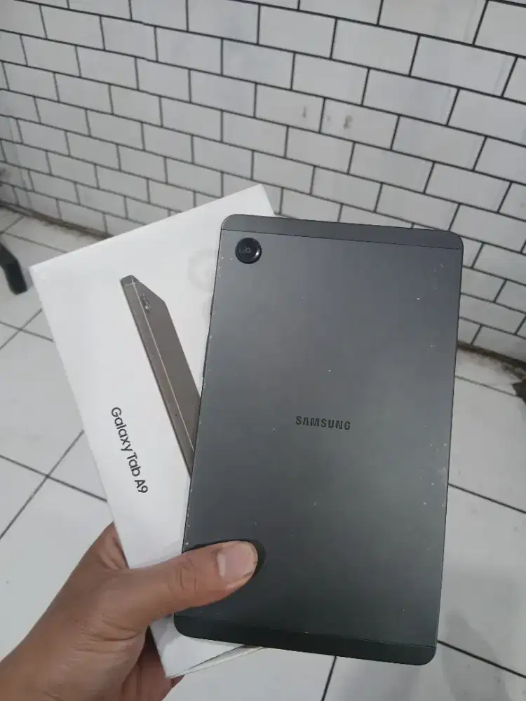 Samsung tab a9 4/64 bisa pake kartu lengkap