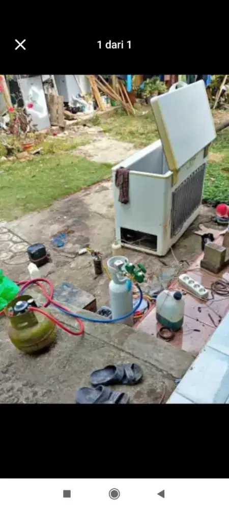 Perbaiki kulkas,showcase,frezer,m.cuci dan ac (service)
