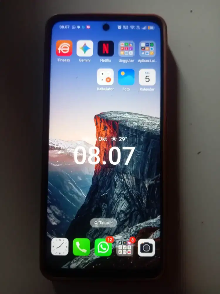 Dijual HP Oppo A5, RAM 8, mines pemakaian aja harga bisa nego