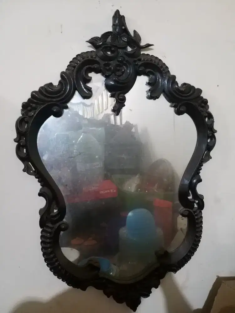 Cermin Jati Tua Ukiran Jepara