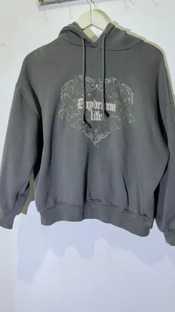 Pull and bear hoodie