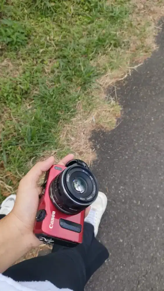 Camera Canon eos M Mirorles