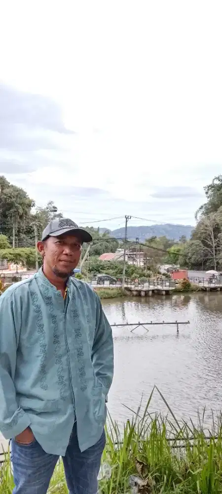 Butuh pekerjaan yang berkah dan halal