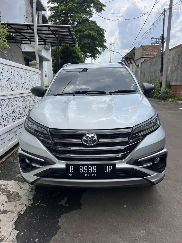 Toyota rush gr 2022 matic hega cash
