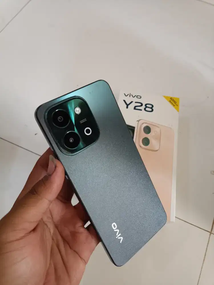 VIVO Y28 RAM 6/128GB